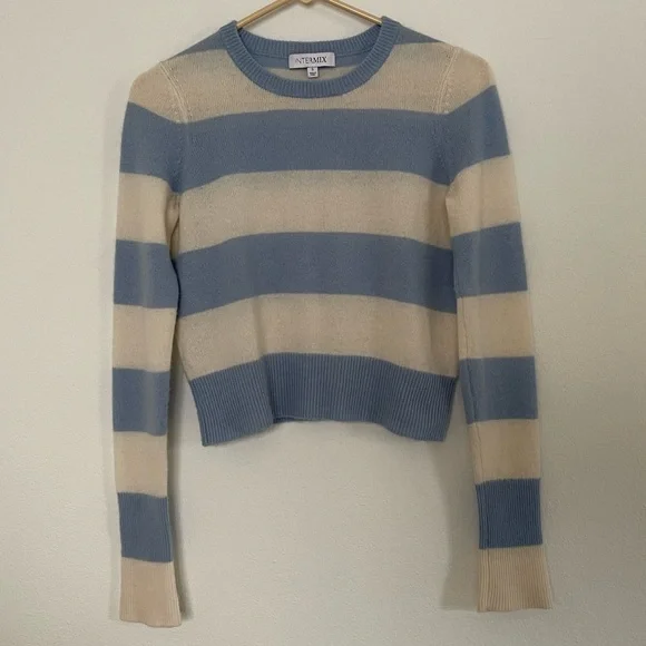 INTERMIX Sweaters Intermix Cashmere Cropped Sweater Poshmark